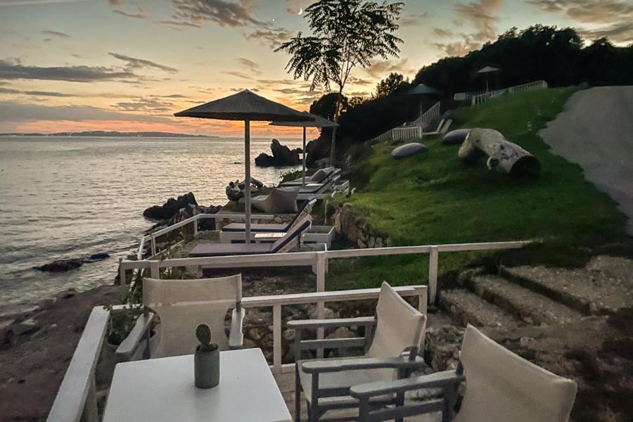 Aiora Suites Сивота Экстерьер фото
