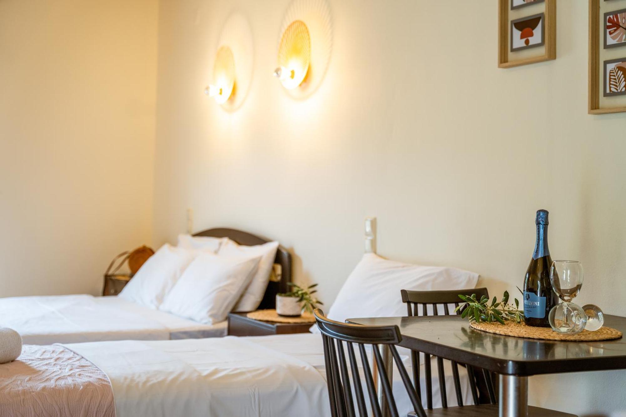 Aiora Suites Сивота Экстерьер фото