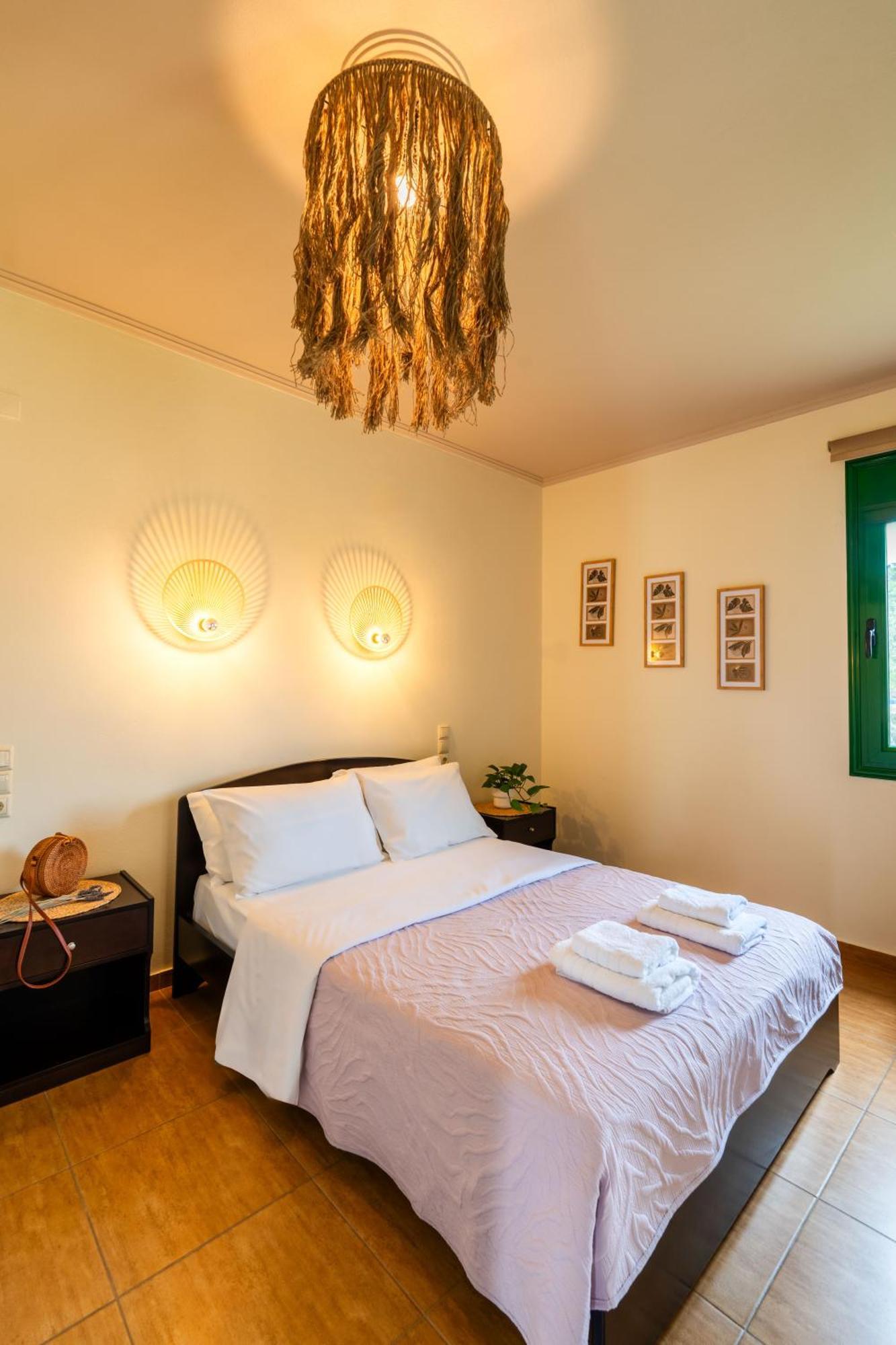 Aiora Suites Сивота Экстерьер фото
