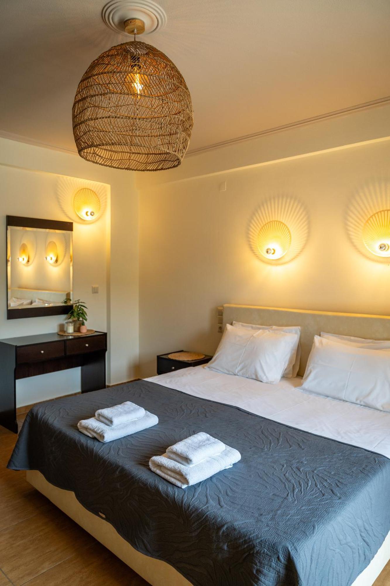 Aiora Suites Сивота Экстерьер фото